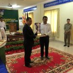 គ្រូ​​បង្រៀន​​៣​នាក់ ​និង​វិទ្យា​ល័យ​មួយ​នៅ​ខេត្តកំពង់​ឆ្នាំង ទទួល​​បាន​ជ័យ​លាភី​​ពាន​រ​ង្វាន់​​សម្ដ...