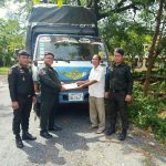 កង​រាជ​អាវុធ​ហត្ថស្រុក​ទឹកផុស ឃាត់​បាន​​រ​ថយន្ត​ដឹកជញ្ជូន​​ឈើ​ខុស​ច្បា​ប់​មួយ​គ្រឿង​ ប្រគល់ឲ្យ​ខណ្ឌរ...