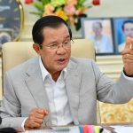 សម្តេចតេជោ ហ៊ុន សែន បន្តអំពាវនាវឱ្យពលរដ្ឋខ្មែរកុំធ្វេសប្រហែស និងថែរក្សាសុខភាពឱ្យបា...