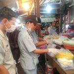 មន្ត្រីសាខាការពារអ្នកប្រើប្រាស់ កិច្ចការប្រកួតប្រជែងនិងបង្ក្រាបការក្លែងបន្លំ ខេត្តកំពង់ឆ្នាំង ចុះត្រ...