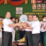 ខេត្តកណ្តាល ត្រូវបាន​ប្រកាសទទួល​ស្គាល់​ជាខេត្តទី៣ ​ដែលបា​​ន​បញ្ចប់ការ​បន្ទោ​​បង់​​ពាស​​​វា​ល​ពា​ស​​ក...
