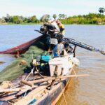 សមត្ថកិច្ច​ចុះ​បង្ក្រាប​បទ​ល្មើស​នេសាទ​ប្រភេទ​នា​ម​សម័យ​ ចំនួន​៣​វង់​ ឃាត់​ខ្លួន​មនុស្ស​១៣​ នាក់​
