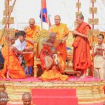 ស្រោចស្រពព្រះសុគន្ធវារី ប្រកាសព្រះរាជក្រឹត្យតែងតាំងប្រគេន ព្រះគ្រូពោធិរតនញាណ ឆន...