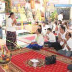 ពិធីបុណ្យកាន់បិណ្ឌឆ្នាំនេះ នៅតាមវត្តអារាម នានាក្នុងខេត្តកំពង់ឆ្នាំង កត់សម្គាល់ឃើញម...